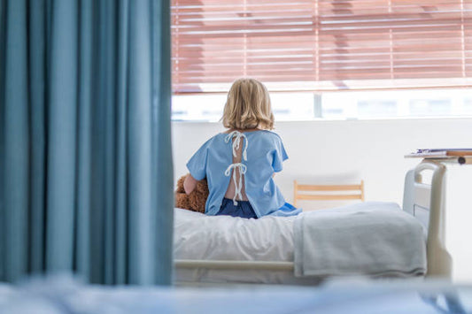 Cortinas con Cobre de Coure.cl: La Solución Antimicrobiana para Hospitales, Hoteles y Clínicas de Salud