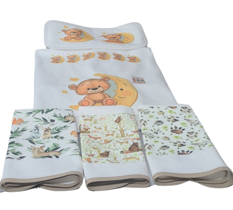 Manta Bebé GRUESA en Cobre modelo Luna y Oso + Funda cojín + pack toallitas.